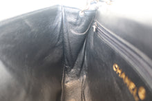 画像をギャラリービューアに読み込む, CHANEL/シャネル ココマークチェーンショルダーバッグ ラムスキン ブラック/ゴールド金具 ショルダーバッグ 800010191