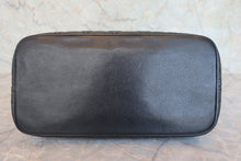 Load image into Gallery viewer, CHANEL Medallion Tote Caviar skin Black/Gold hadware Tote bag 800080128