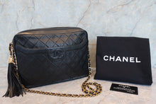 Load image into Gallery viewer, CHANEL Matelasse fringe chain shoulder bag Lambskin Black/Gold hadware Shoulder bag 700100054