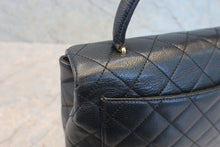 将图片加载到图库查看器,CHANEL/香奈儿 CF 梯形 手提包 荔枝皮 Black/Gold hadware(黑色/金色金属) 手提包 800030073