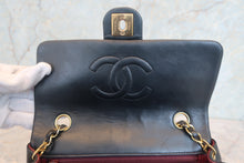 Load image into Gallery viewer, CHANEL Mini Matelasse single flap chain shoulder bag Lambskin Black/Gold hadware Shoulder bag 700120191