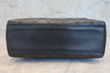 将图片加载到图库查看器,CHANEL/香奈儿 CF 梯形 手提包 荔枝皮 Black/Gold hadware(黑色/金色金属) 手提包 800030073