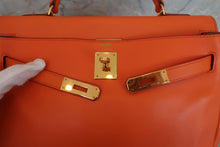 画像をギャラリービューアに読み込む, HERMES/エルメス ケリー32 ヴォーガリバー オレンジ □B刻印 ショルダーバッグ 700070169