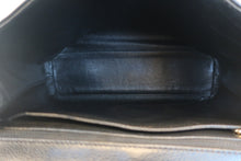 将图片加载到图库查看器,CHANEL/香奈儿 CF 梯形 手提包 荔枝皮 Black/Gold hadware(黑色/金色金属) 手提包 800030073