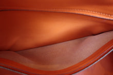 画像をギャラリービューアに読み込む, HERMES/エルメス ケリー32 ヴォーガリバー オレンジ □B刻印 ショルダーバッグ 700070169