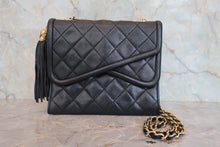 画像をギャラリービューアに読み込む, CHANEL/シャネル マトラッセフリンジチェーンショルダーバッグ ラムスキン ブラック/ゴールド金具 ショルダーバッグ 800090080