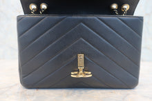画像をギャラリービューアに読み込む, CHANEL/シャネル Vステッチチェーンショルダーバッグ ラムスキン ブラック/ゴールド金具 ショルダーバッグ 800030065