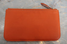 Load image into Gallery viewer, HERMES  Dogon GM Togo leather Orange □I Engraving Wallet 700020126