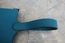 画像をギャラリービューアに読み込む, HERMES/エルメス ピコタンロックPM トリヨンクレマンス ブルーイズミール □Q刻印 ハンドバッグ 700070234