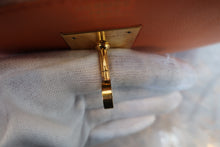 将图片加载到图库查看器,HERMES KELLY 32 Gulliver leather Orange 〇W刻印 Shoulder bag 800040080