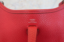 將圖片載入圖庫檢視器 HERMES/エルメス エブリンTPM トリヨンクレマンス ルージュカザック T刻印 ショルダーバッグ 700100032
