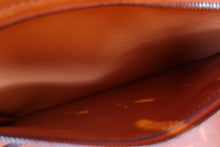 Load image into Gallery viewer, HERMES BIRKIN 30 Togo leather Orange Hand bag 700120200