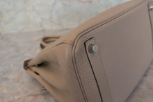 Load image into Gallery viewer, HERMES BIRKIN 30 Togo leather Gris tourterelle □N Engraving Hand bag 700070012