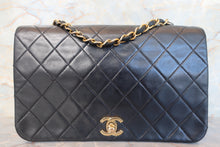 画像をギャラリービューアに読み込む, CHANEL/シャネル マトラッセチェーンショルダーバッグ ラムスキン ブラック/ゴールド金具 ショルダーバッグ 700110085