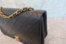 画像をギャラリービューアに読み込む, CHANEL/シャネル マトラッセチェーンショルダーバッグ ラムスキン ブラック/ゴールド金具 ショルダーバッグ 700110085