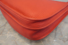 将图片加载到图库查看器,HERMES EVELYNE 3PM Clemence leather Rouge tomate T刻印 Shoulder bag 800020204