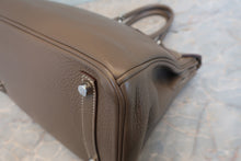 Load image into Gallery viewer, HERMES BIRKIN 30 Clemence leather Etoupe gray □H Engraving Hand bag 800020023