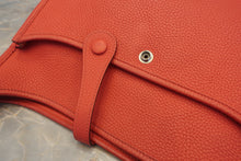 将图片加载到图库查看器,HERMES EVELYNE 3PM Clemence leather Rouge tomate T刻印 Shoulder bag 800020204
