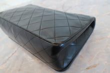 画像をギャラリービューアに読み込む, CHANEL/シャネル マトラッセチェーンショルダーバッグ ラムスキン ブラック/ゴールド金具 ショルダーバッグ 700110085