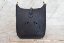Load image into Gallery viewer, HERMES  EVELYNE TPM Clemence leather Caban Shoulder bag 700030073