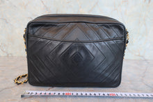 Load image into Gallery viewer, CHANEL CC mark fringe chain shoulder bag Lambskin Black/Gold hadware Shoulder bag 800080236