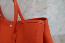 Load image into Gallery viewer, HERMES GARDEN PARTY PM Epsom leather Feu D Engraving Tote bag 700040166