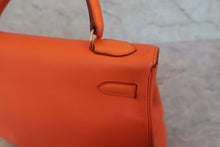 画像をギャラリービューアに読み込む, HERMES/エルメス ケリー32 ヴォーガリバー オレンジ 〇Z刻印 ショルダーバッグ 800020210