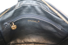 Load image into Gallery viewer, CHANEL CC mark fringe chain shoulder bag Lambskin Black/Gold hadware Shoulder bag 800080236