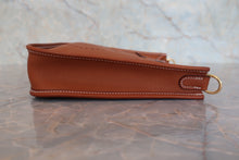 将图片加载到图库查看器,HERMES EVELYNE TPM Clemence leather Gold W刻印 Shoulder bag 800080183