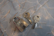 Load image into Gallery viewer, HERMES PICOTIN LOCK PM Clemence leather Rose extreme A Engraving Hand bag 70012082