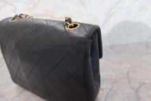 画像をギャラリービューアに読み込む, CHANEL/シャネル ミニマトラッセシングルフラップチェーンショルダーバッグ ラムスキン ブラック/ゴールド金具 ショルダーバッグ 700110086