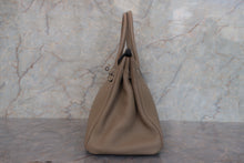 Load image into Gallery viewer, HERMES BIRKIN 30 Clemence leather Gris tourterelle Y Engraving Hand bag 700120202