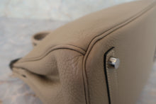 Load image into Gallery viewer, HERMES BIRKIN 30 Clemence leather Gris tourterelle Y Engraving Hand bag 700120202