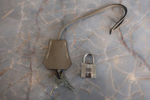 Load image into Gallery viewer, HERMES BIRKIN 30 Clemence leather Gris tourterelle Y Engraving Hand bag 700120202