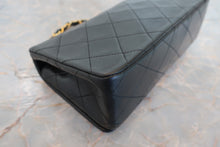 画像をギャラリービューアに読み込む, CHANEL/シャネル ミニマトラッセチェーンショルダーバッグ ラムスキン ブラック/ゴールド金具 ショルダーバッグ 700110081