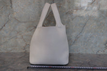 Load image into Gallery viewer, HERMES PICOTIN LOCK PM Clemence leather White D Engraving Hand bag 700100015