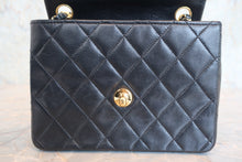 Load image into Gallery viewer, CHANEL Mini Matelasse single flap chain shoulder bag Lambskin Black/Gold hadware Shoulder bag 800040109