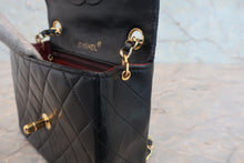Load image into Gallery viewer, CHANEL Mini Matelasse single flap chain shoulder bag Lambskin Black/Gold hadware Shoulder bag 800040109