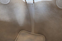 Load image into Gallery viewer, HERMES PICOTIN LOCK PM Clemence leather White D Engraving Hand bag 700100015