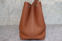 將圖片載入圖庫檢視器 HERMES/エルメス ガーデンパーティPM ネゴンダ ゴールド □N刻印 トートバッグ 700100014