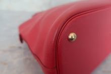 Load image into Gallery viewer, HERMES BOLIDE 35 Graine Couchevel leather Rouge vif 〇W Engraving Shoulder bag 700120189