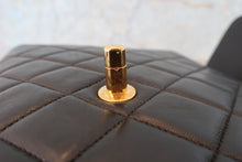 画像をギャラリービューアに読み込む, CHANEL/シャネル 中マトラッセシングルフラップチェーンショルダーバッグ ラムスキン ブラック/ゴールド金具 ショルダーバッグ 700080228