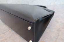 画像をギャラリービューアに読み込む, HERMES/エルメス ケリー32 ボックスカーフ ブラック □D刻印 ハンドバッグ 700070235