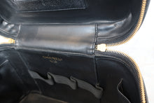 画像をギャラリービューアに読み込む, CHANEL/シャネル ココマーク2WAYバニティ キャビアスキン ブラック/ゴールド金具 バニティ 700110064