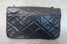 将图片加载到图库查看器,CHANEL/大号经典双C 链条包 羊皮 Black/Gold hadware(黑色/金色金属) 肩背包 800010179