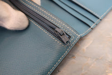 Load image into Gallery viewer, HERMES  Bearn classic Epsom leather Blue jean □B Engraving Wallet 700060105