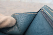 Load image into Gallery viewer, HERMES  Bearn classic Epsom leather Blue jean □B Engraving Wallet 700060105