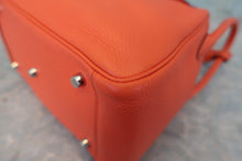Load image into Gallery viewer, HERMES LINDY 26 Clemence leather Orange poppy C Engraving Shoulder bag 800090076