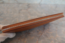 Load image into Gallery viewer, HERMES  Azapp Long Silkin Epsom leather/Silk Gold T Engraving Wallet 700060154