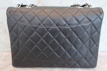 Load image into Gallery viewer, CHANEL Medium Matelasse single flap chain shoulder bag Caviar skin Black/Silver hadware Shoulder bag 700090016